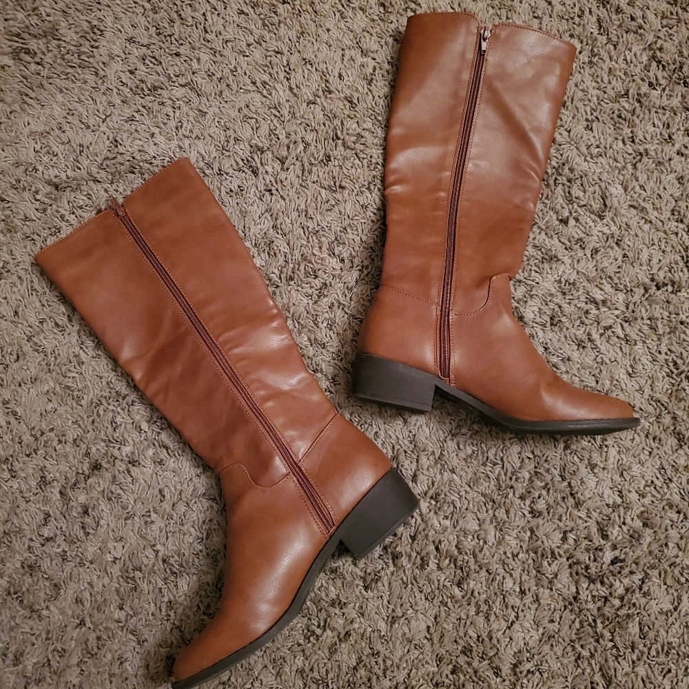 Brown boots